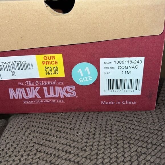 Muk Luks - Picture 3 of 3